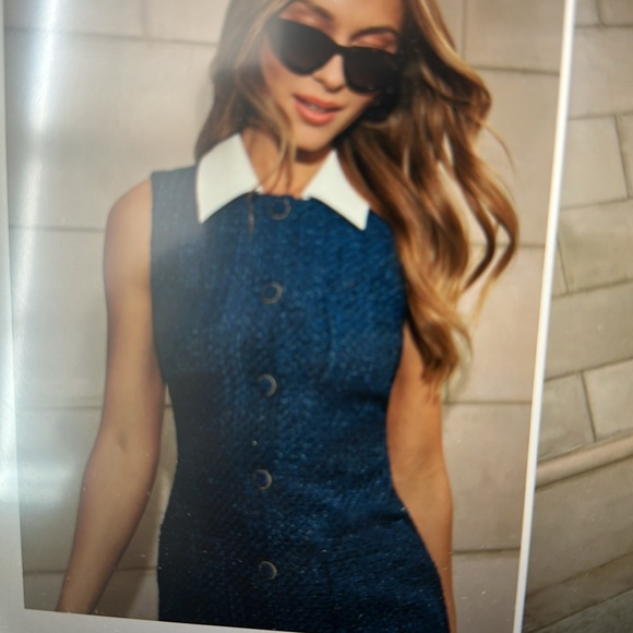 Prim elegance collared Tweed mini dress - Picture 5 of 6